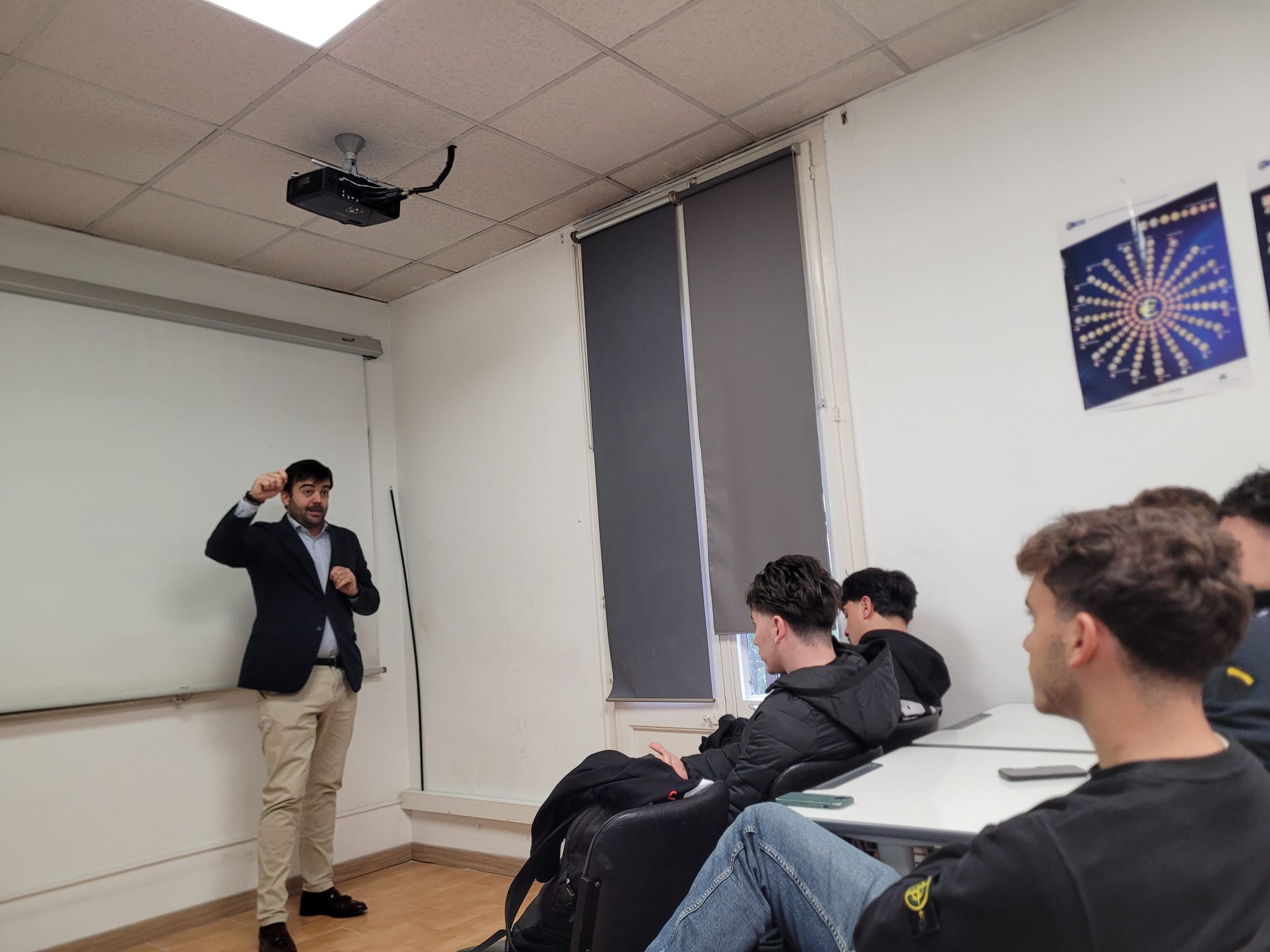 Visita molt interessant als alumnes de 2n curs d'Administració i Finances i Comerç Internacional.